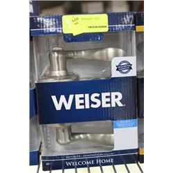 WEISER BED AND BATH HANDLE SET
