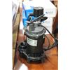 Image 1 : MEYERS 3.9AMP SUBMERSIBLE PUMP