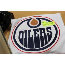 NEW EDMONTON OILERS JERSEY SIZE:ADULT LARGE