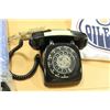 Image 1 : 1960'S ROTARY DIAL PHONE