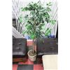 Image 1 : ARTIFICIAL TREE W/ PLANTER