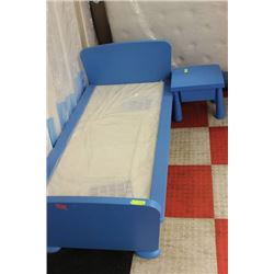 CHILDRENS BED W NIGHT TABLE (BLUE)