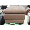 Image 1 : BROWN LEATHER OTTOMAN