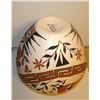 Image 2 : ACOMA PUEBLO LARGE 10 1/2" TALL Pottery - M. Victorino