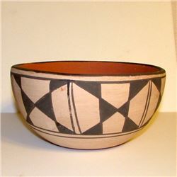 Vintage Santo Domingo Pueblo Pottery by Vidal Aguilar