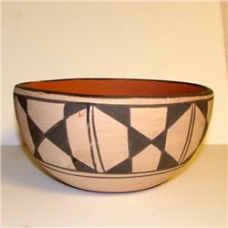 Vintage Santo Domingo Pueblo Pottery by Vidal Aguilar