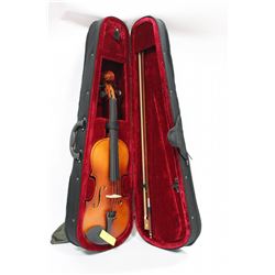 NEW 4 1/4TH SIZE VIOLIN W BOW