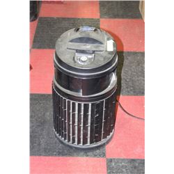 DEFENDER ROOM CLEANER