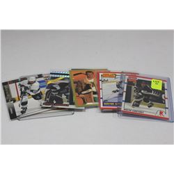 BUNDLE OF WAYNE GRETZKY CARDS