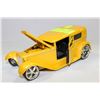 Image 1 : 1931 FORD YELLOW DIE CAST CAR BY JADA SCALE1:24
