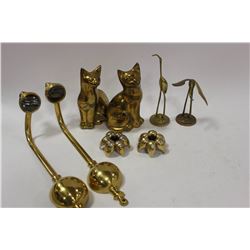 FLAT OF BRASS CANDLE HOLDERS & ANIMALS