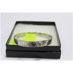 STERLING SILVER BANGLE BRACELET