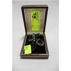 ESTATE VINTAGE BROOCH ON CHOICE