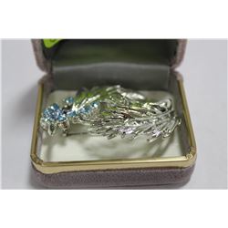 ESTATE VINTAGE BROOCH ON CHOICE