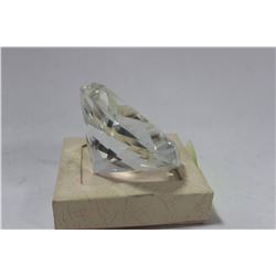 LARGE DIAMOND SHAPE CRYSTAL PAPER WEIGHT