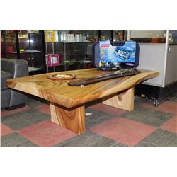 SOLID WOOD COFFEE TABLE