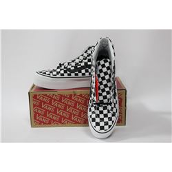 PR OF VANS MENS SIZE 5.5/WOMENS SIZE 7 SHOES