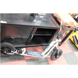 XGAMES FULL SUSPENSION KIDS SCOOTER