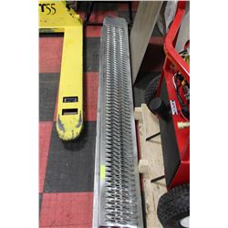 PAIR OF ALUMINUM RAMPS