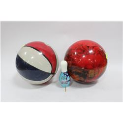 PAIR OF EDONITE BOWLING BALLS