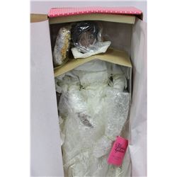 TREASURY COLLECTION PORCELAIN DOLL