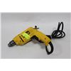 Image 1 : 6AMP HEAVY DUTY DEWALT 3/8" DRILL