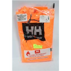 L HELLY HANSEN FLAME RETARDANT RAIN GEAR