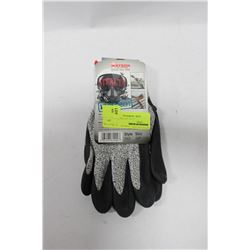 PAIR OF WATSON SIZE SMALL CUT RESISTANT GLOVES X6