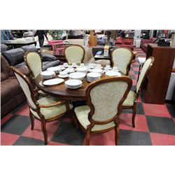 ROUND WOOD KITCHEN TABLE W 6 WOOD AND