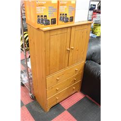 SOLID WOOD HUTCH, PINE