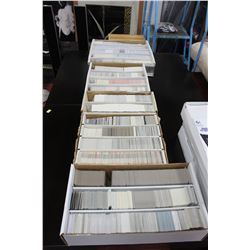 LARGE COLLECTION OF MOSTLY HOCKEY CARDS.