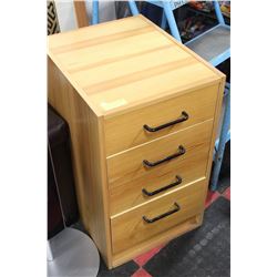 4 DRAWERS OAK CABINET W/ SEWING ACCESSORIES