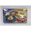 Image 1 : HOTWHEELS SLOT CAR SET, IN BOX