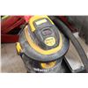 Image 1 : 5 GALLON SHOP VAC