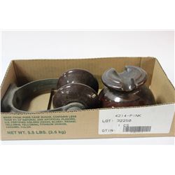 2 LARGE VINTAGEI NSULATORS