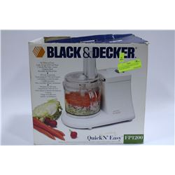 BLACK & DECKER QUICK 'N' EASY FOOD PROCESSOR