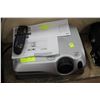Image 1 : HITACHI CPX-445 MULTIMEDIA HI-DEF PROJECTOR