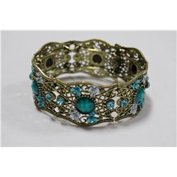 FASHION BANGLE