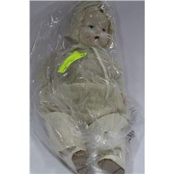 EARLY 1900'S ANTIQUE DOLL