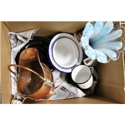 BOX OF VINTAGE ITEMS INCLUDING HAND BLOWN VASE