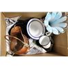 Image 1 : BOX OF VINTAGE ITEMS INCLUDING HAND BLOWN VASE