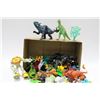 Image 1 : BOX OF DINOSAUR & SUPER HERO FIGURINES