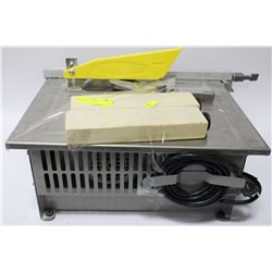 WORKFORCE TILE SAW