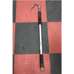 TELESCOPIC RAIN GUTTER CLEANING WAND