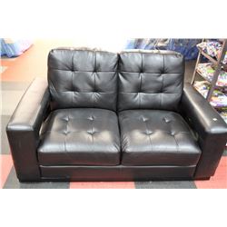 NEW BLACK LEATHER GAMING LOVE SEAT