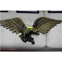 BRASS/GOLD TONE  EAGLE WALL HANGING