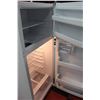 Image 2 : WHITE GE FRIDGE (7 DAY WARRANTY)