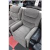Image 3 : GREY FABRIC SOFA CHAIR