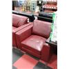 Image 2 : RED LEATHERETTE SOFA W 2 CHAIRS