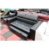 Image 4 : BLACK LEATHER PULL OUT LOVE SEAT